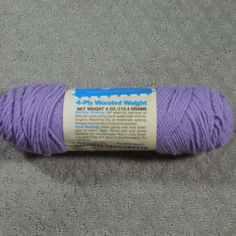 Lot of 4 Skeins Yarn Vintage & Current 100% Acrylic Wintuk Lion Brand Sayelle